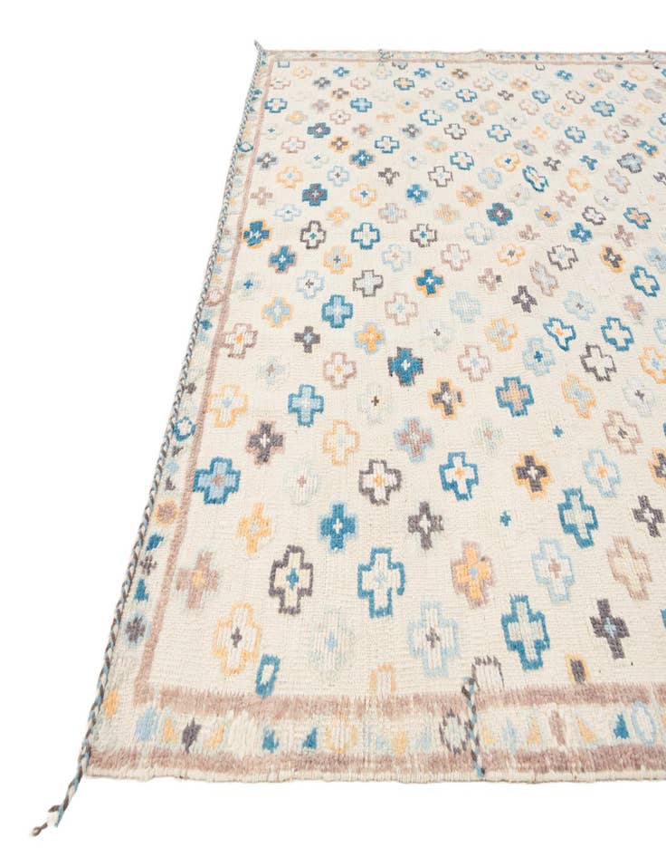 Detail image of  6' 4 x 9' 1  Hand Knotted Darya Wool Rug