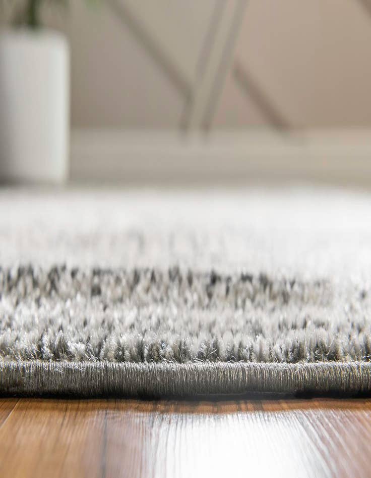 Detail image of  3' 3 x 5' 3 Dover Rug