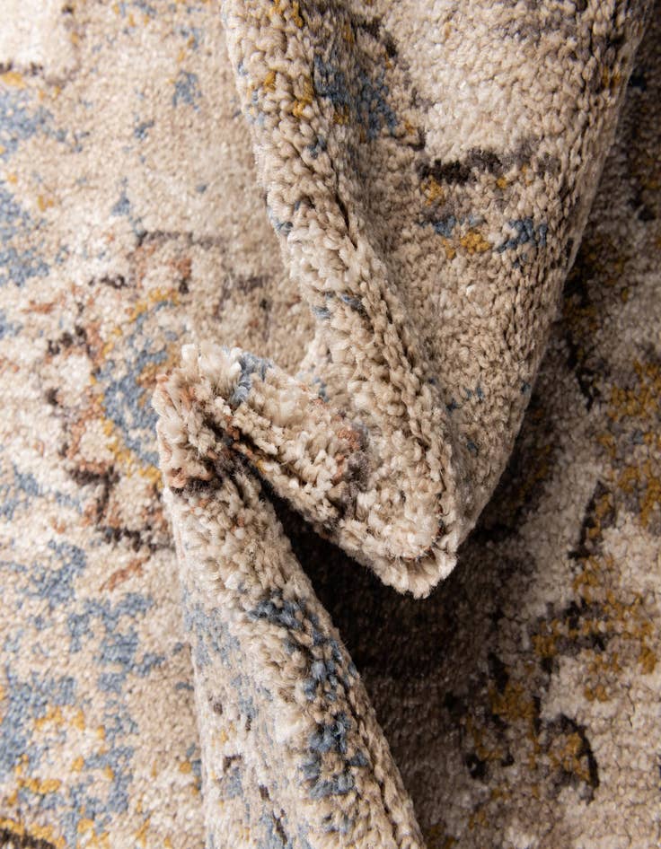 Detail image of  2' 7 x 4' Eden Rug