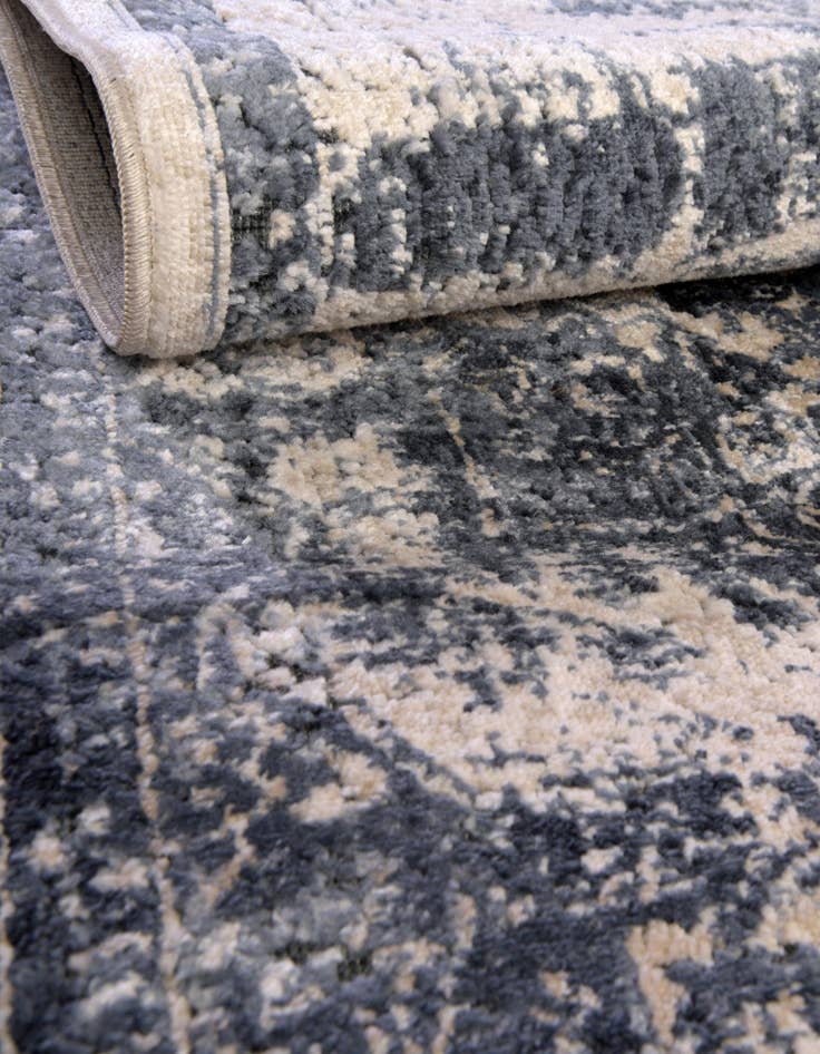 Detail image of  9' x 12' Eliza Rug