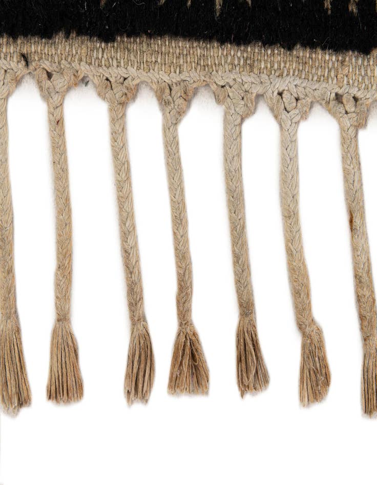 Detail image of  2' 8 x 4' 10  Hand Knotted Fars Wool Rug