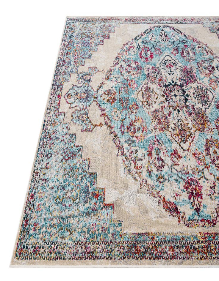 Detail image of  5' 4 x 7' 4 Fleur Rug