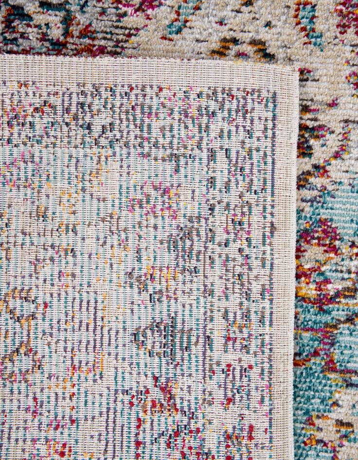 Detail image of  5' 4 x 7' 4 Fleur Rug