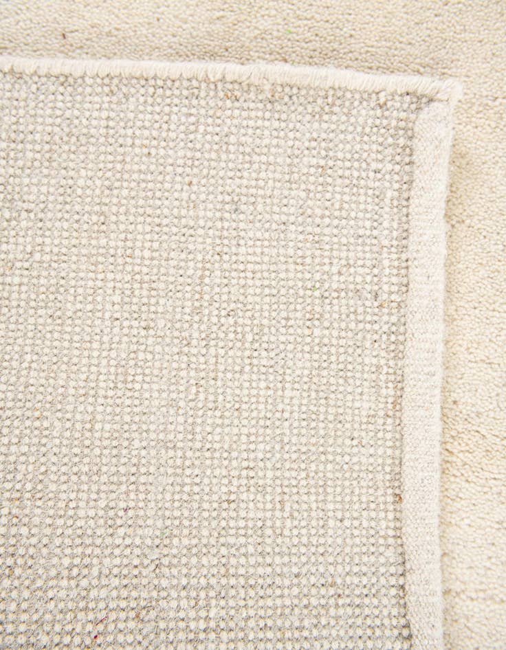 Detail image of  4' 1 x 6'  Hand Knotted Gabbeh Wool Rug