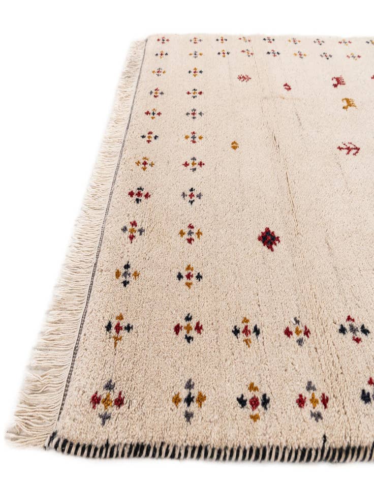 Detail image of  4' x 6' 1  Hand Knotted Gabbeh Wool Rug