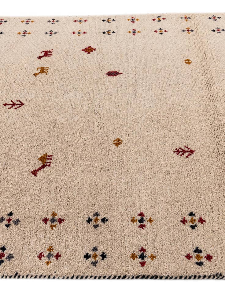 Detail image of  4' x 6' 1  Hand Knotted Gabbeh Wool Rug