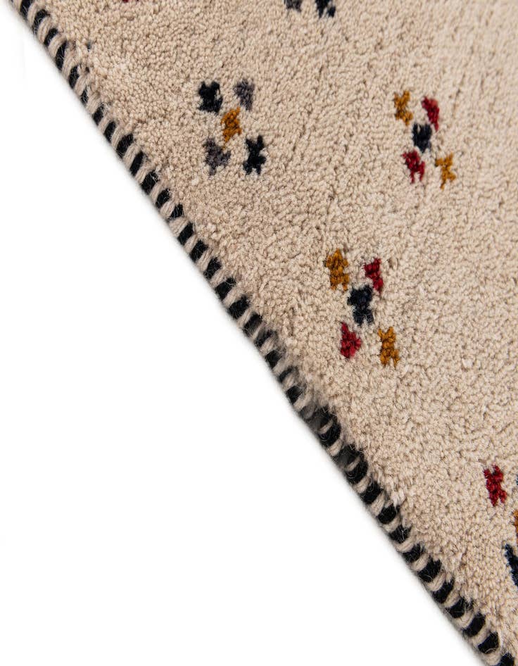 Detail image of  4' x 6' 1  Hand Knotted Gabbeh Wool Rug