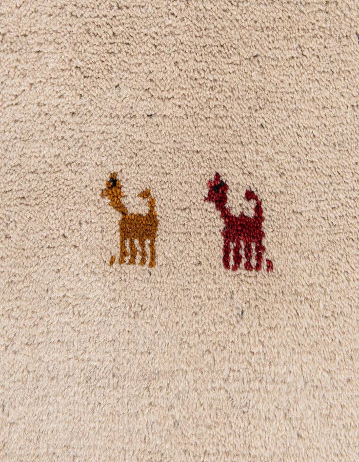 Detail image of  4' x 6' 1  Hand Knotted Gabbeh Wool Rug