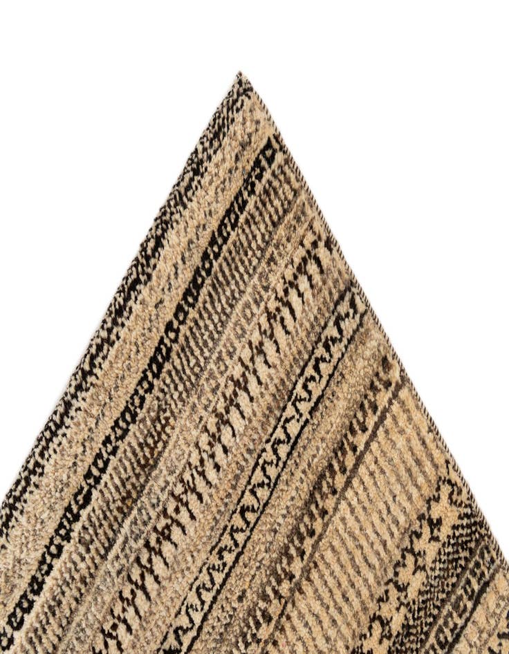 Detail image of  5' 6 x 8' 3  Hand Knotted Gabbeh Wool Rug