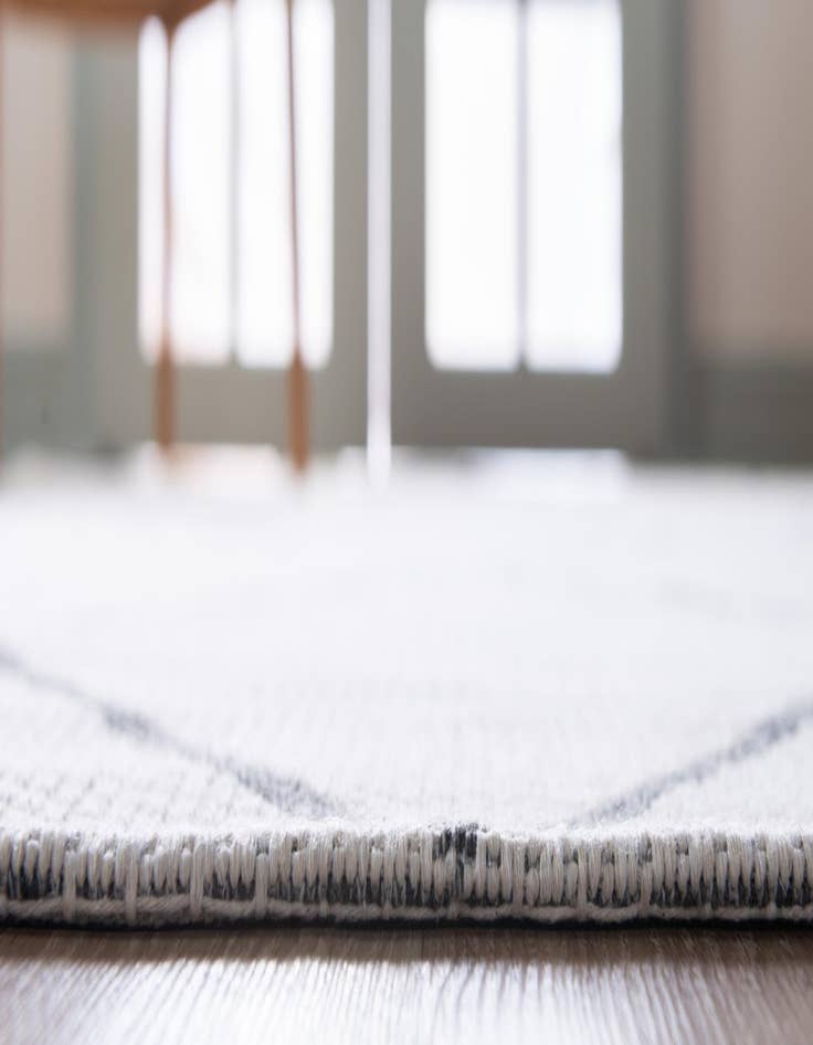 Detail image of  8' 5 x 11' 4 Georgia Rug