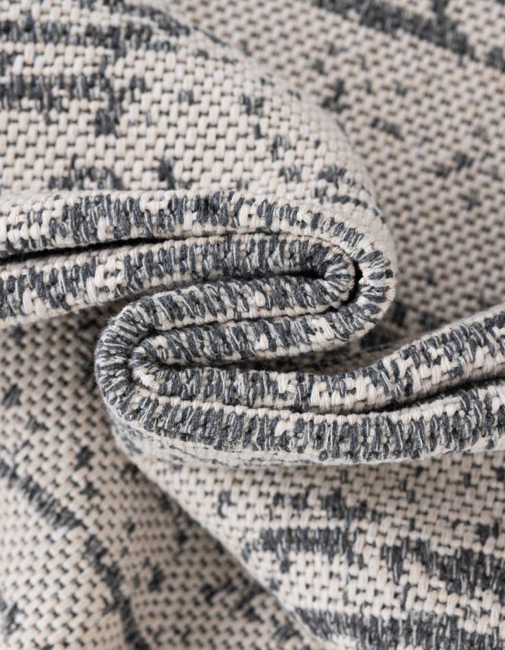 Detail image of  2' 2 x 3' Georgia Rug