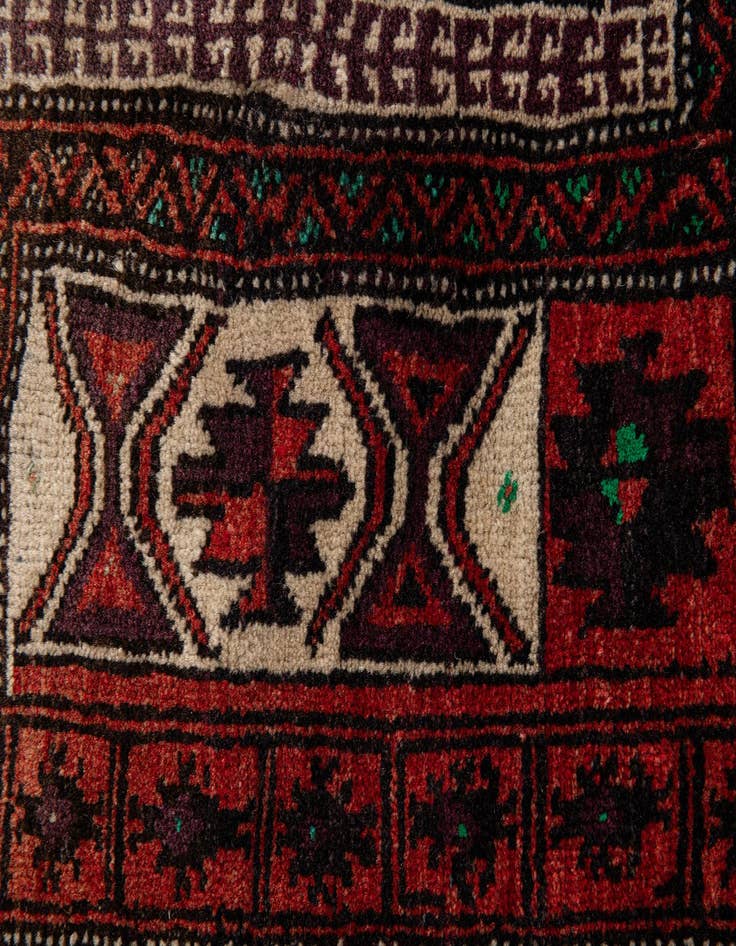 Detail image of  2' 5 x 4' 4 Hamedan Wool Rug