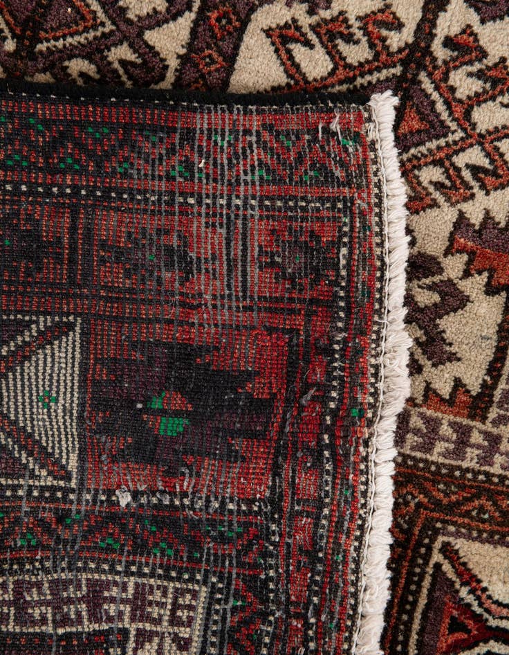 Detail image of  2' 5 x 4' 4 Hamedan Wool Rug
