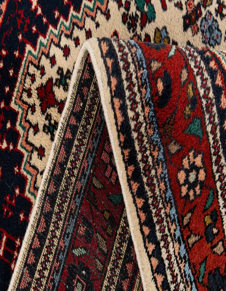 Detail image of  5' 7 x 7' 8  Hand Knotted Hamedan Wool Rug