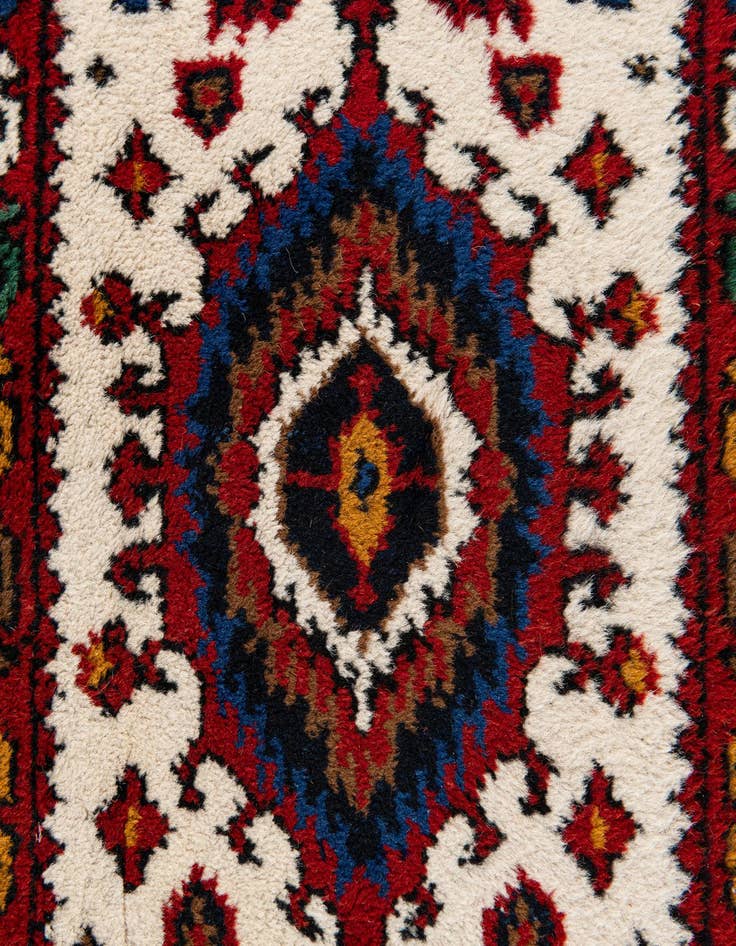 Detail image of  2' x 3' 1  Hand Knotted Hamedan Wool Rug
