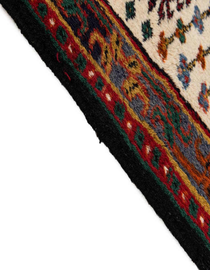 Detail image of  1' 11 x 2' 11  Hand Knotted Hamedan Wool Rug