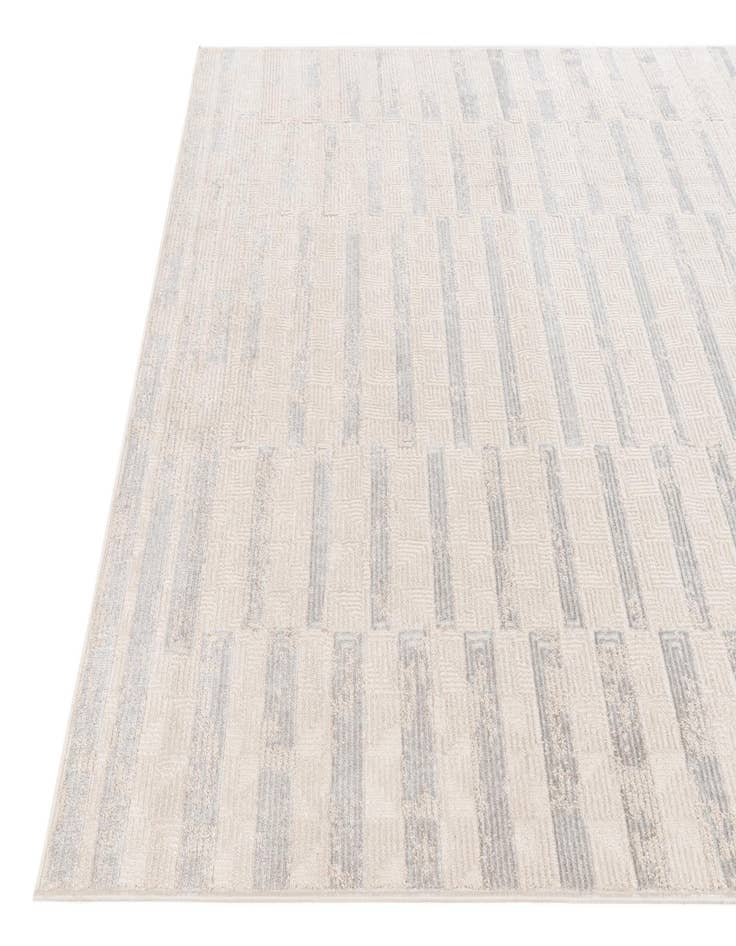 Detail image of  5' x 7' 4 Hanahan Rug