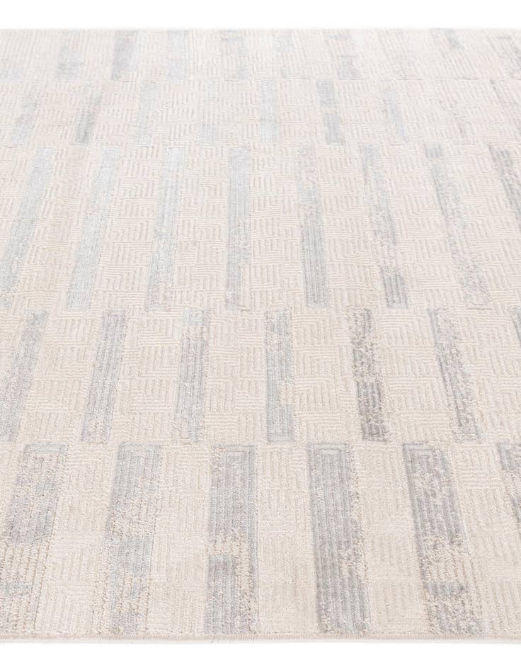 Detail image of  5' x 7' 4 Hanahan Rug