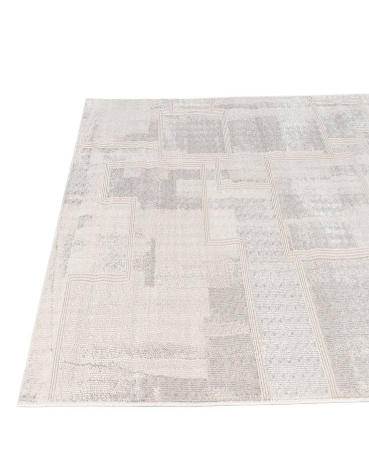 Detail image of  5' x 7' 4 Hanahan Rug