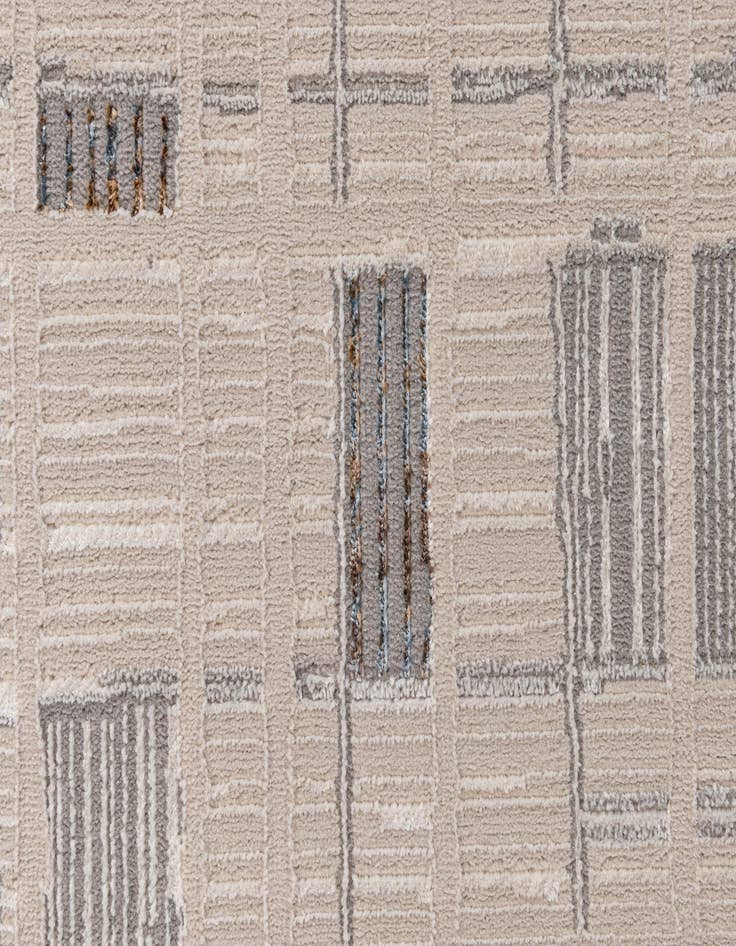 Detail image of  5' 3 x 7' 7 Hanahan Rug