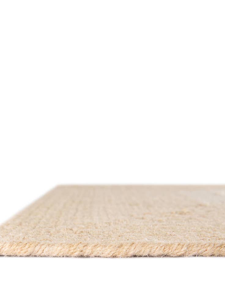 Detail image of  2' x 3' 1  Hand Hand Braided Wool Rug