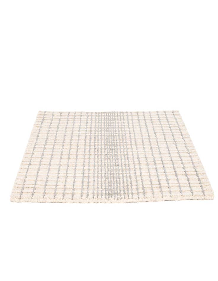 Detail image of  2' 1 x 3' 2  Hand Woven Hand Woven Chindi Cotton Wool Rug