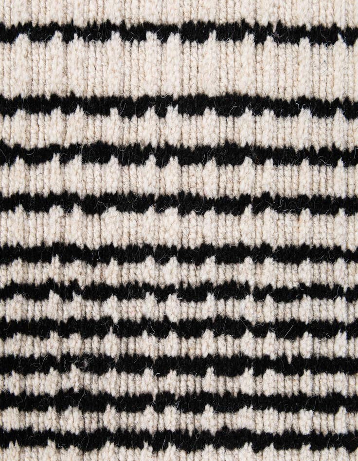 Detail image of  2' 1 x 3' 2  Hand Woven Hand Woven Chindi Cotton Wool Rug