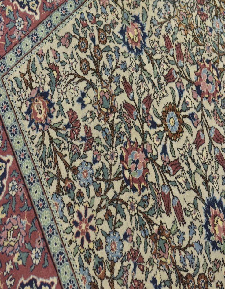 Detail image of  6' 9 x 9' 5  Hand Knotted Hereke Oriental Wool Rug