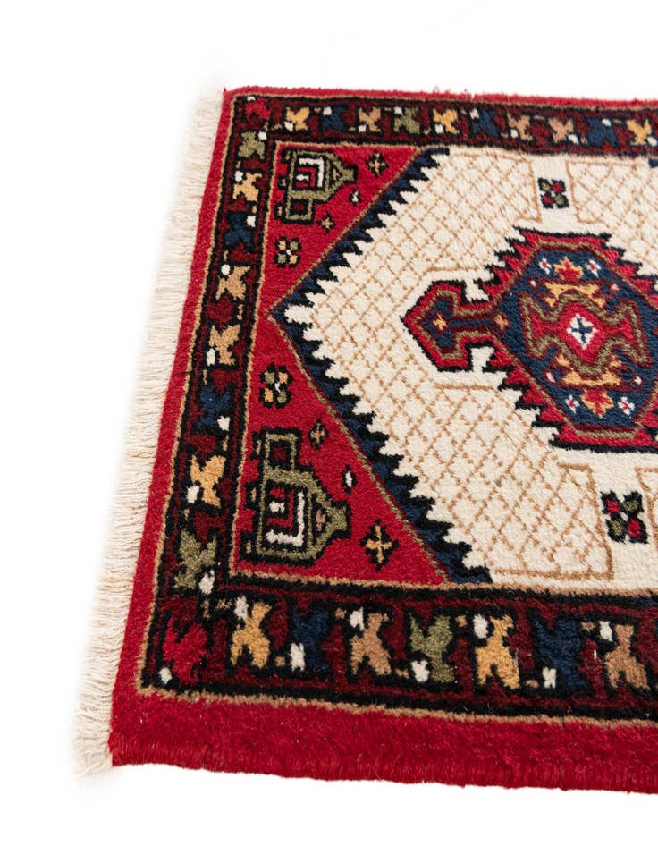 Detail image of  2' x 3'  Hand Knotted Heriz Wool Rug