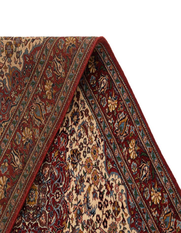 Detail image of  4' x 6' 8  Hand Knotted Isfahan Wool Rug