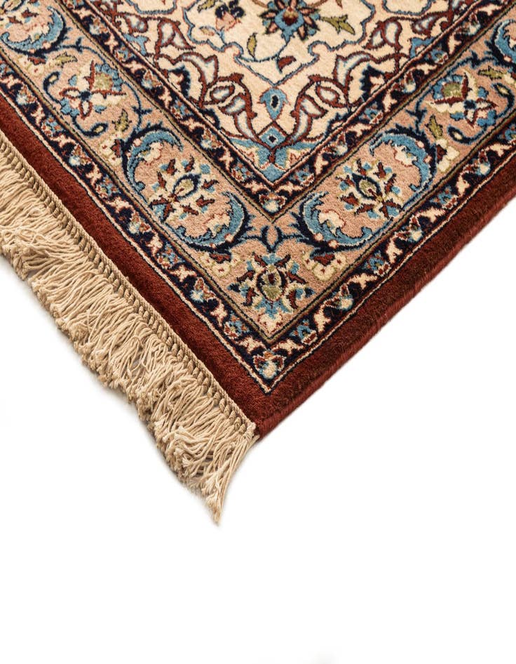 Detail image of  4' x 6' 2  Hand Knotted Isfahan Oriental Wool Rug