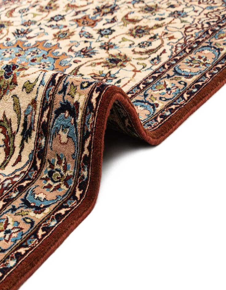 Detail image of  4' x 6' 2  Hand Knotted Isfahan Oriental Wool Rug