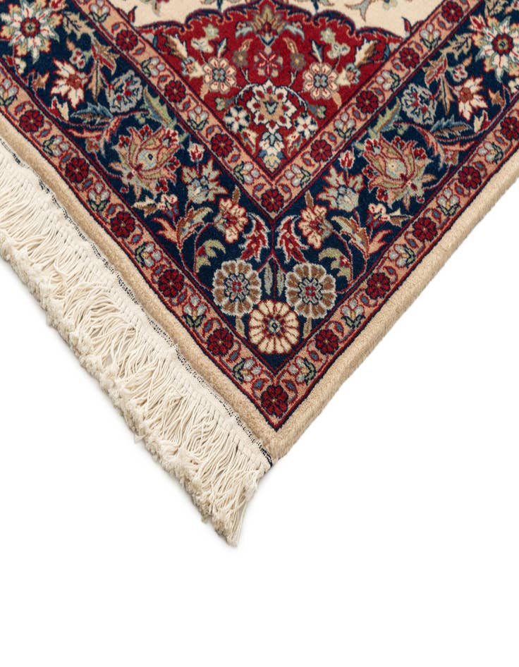 Detail image of  3' 4 x 5' 4  Hand Knotted Isfahan Oriental Wool Rug