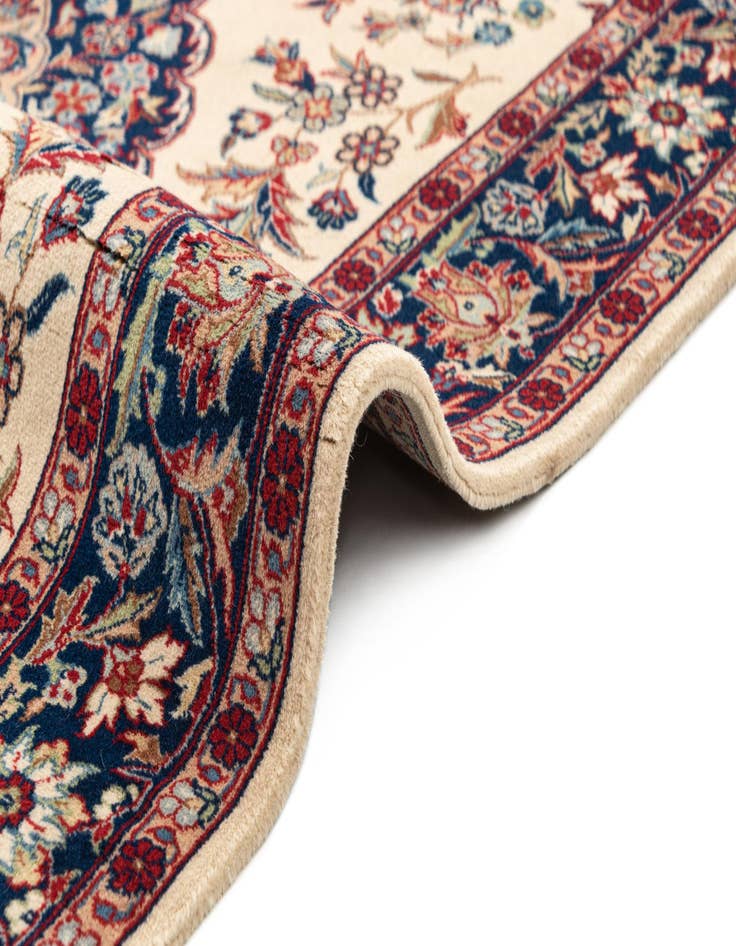 Detail image of  3' 4 x 5' 4  Hand Knotted Isfahan Oriental Wool Rug