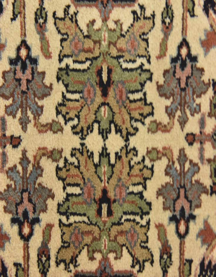 Detail image of  3' 4 x 5' 4  Hand Knotted Jaipur Agra Wool Rug