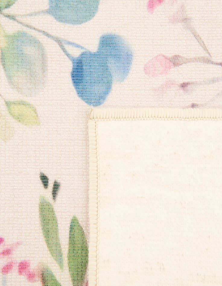 Detail image of  2' x 3' 1  Washable Jill Zarin Caribbean Indoor / Outdoor Rug