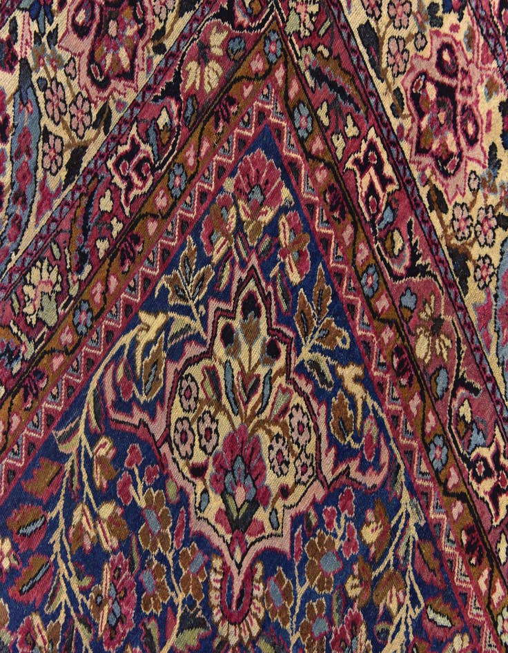 Detail image of  8' 9 x 11' 8  Hand Knotted Kashan Persian Wool Rug