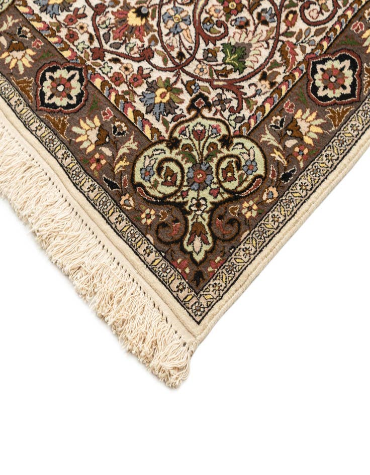 Detail image of  3' x 5'  Hand Knotted Kashmir Oriental Wool Rug