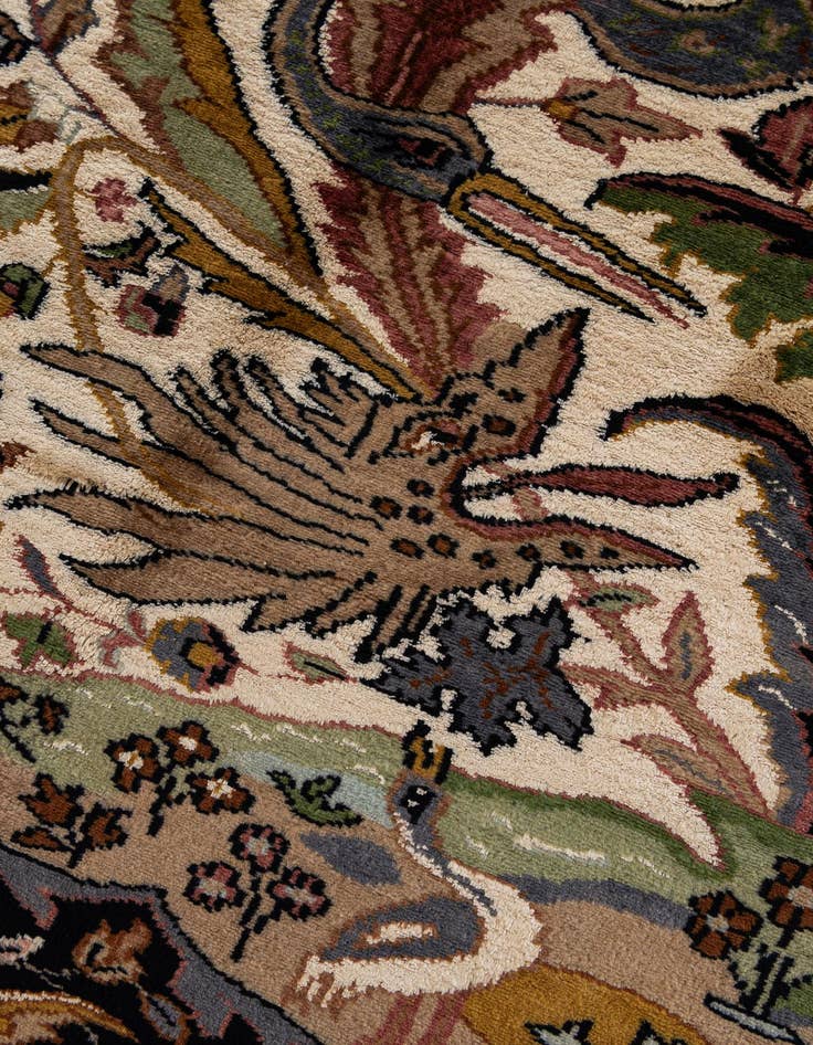 Detail image of  4' 3 x 5' 10  Hand Knotted Kashmir Oriental Rug