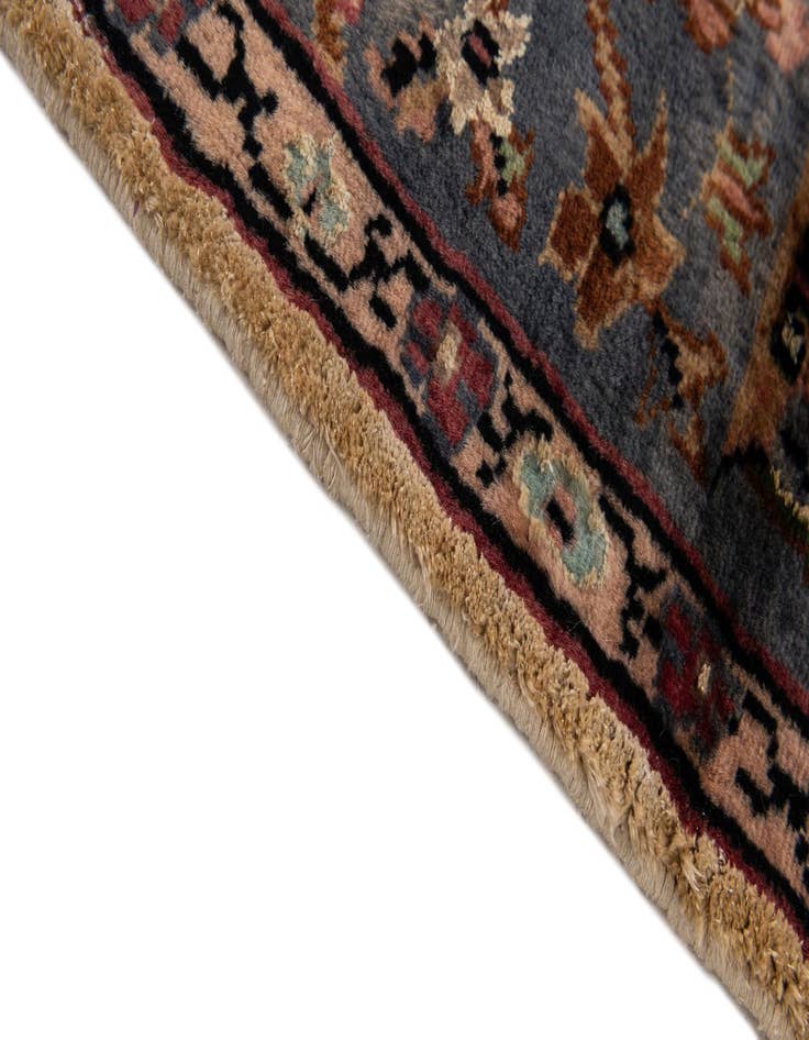 Detail image of  3' 2 x 5' 4  Hand Knotted Kashmir Rug