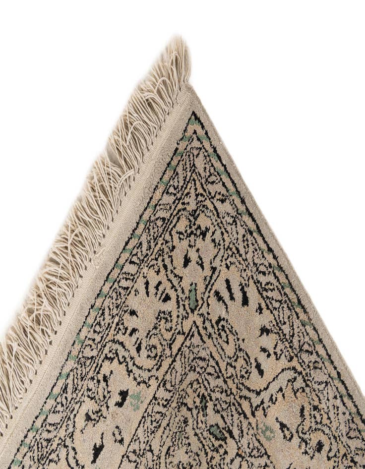 Detail image of  3' 2 x 5' 1  Hand Knotted Kashmir Oriental Wool Rug