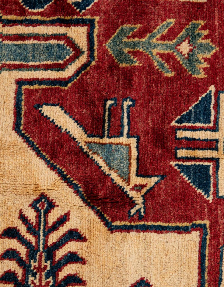 Detail image of  7' 1 x 10' 10  Hand Knotted Kazak Wool Rug