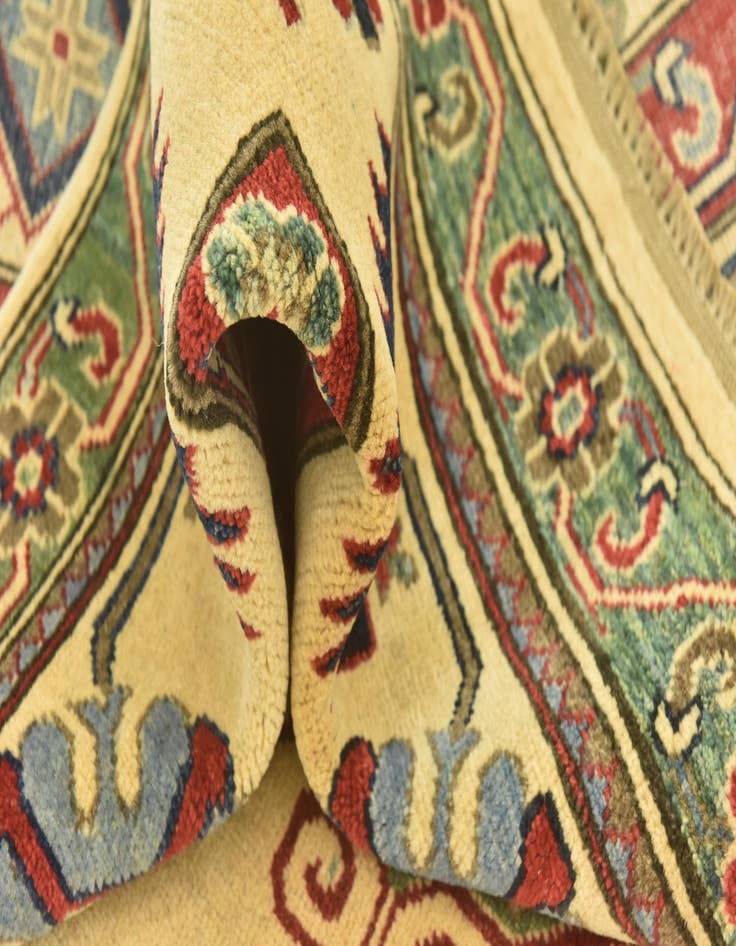 Detail image of  6' 8 x 9' 6  Hand Knotted Kazak Rug