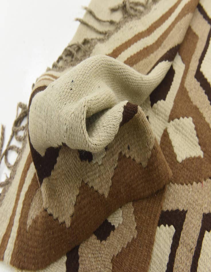 Detail image of  4' 7 x 6' 3  Hand Woven Kilim Fars Wool Rug