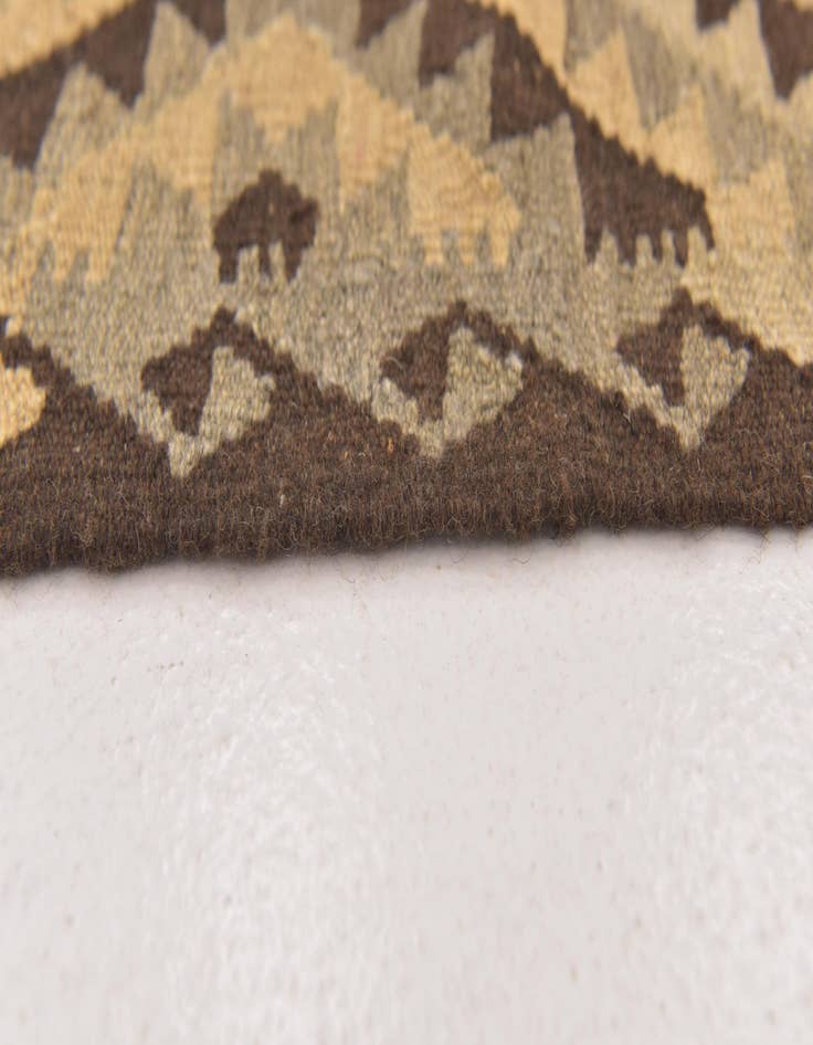 Detail image of 2' 10 x 4' Hand Woven Kilim Maymana Wool Rug