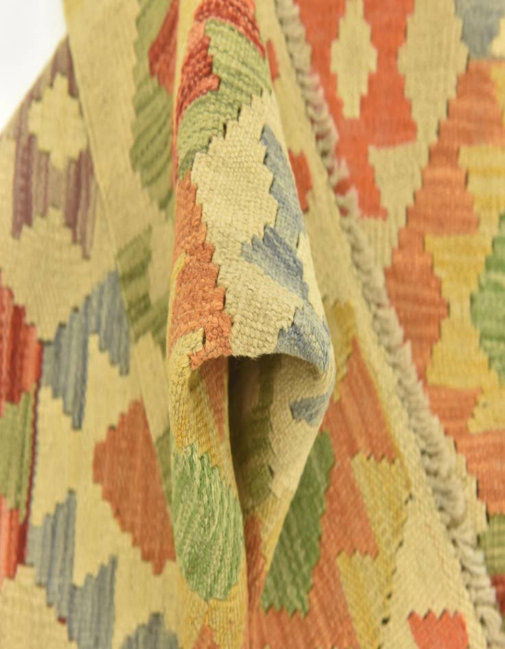 Detail image of  2' 10 x 4' 3  Hand Woven Kilim Maymana Wool Rug