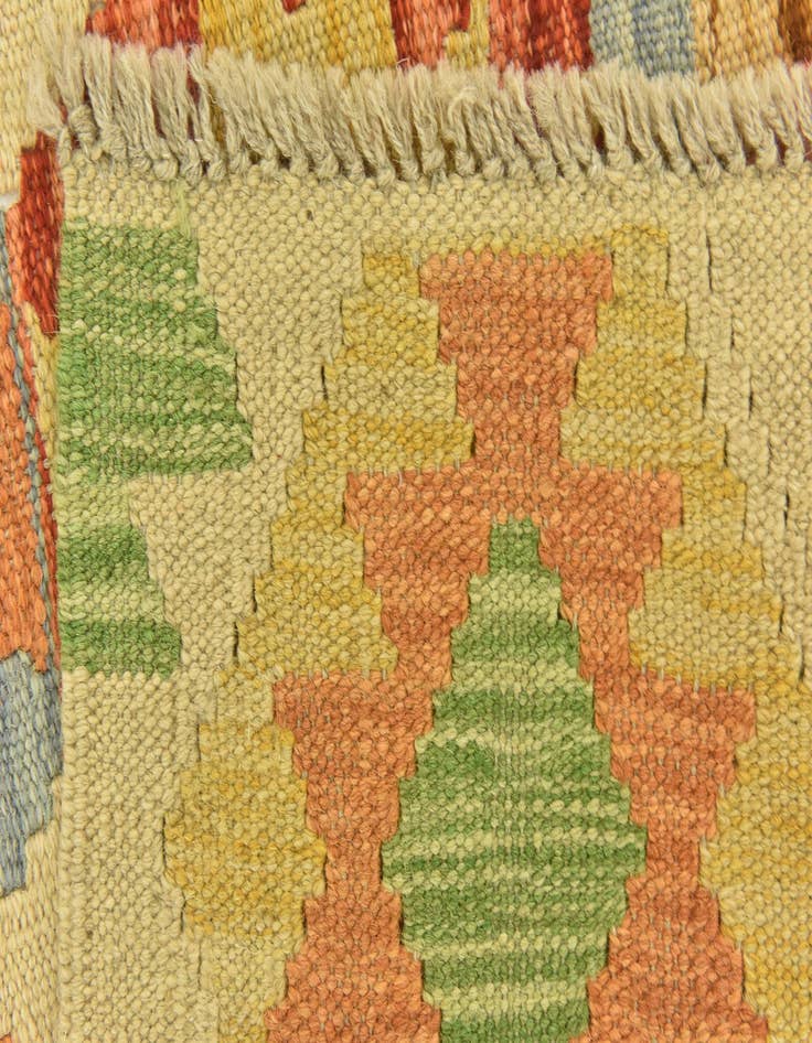 Detail image of  2' 10 x 4' 3  Hand Woven Kilim Maymana Wool Rug