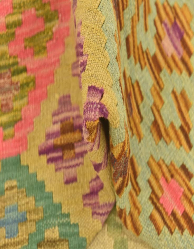 Detail image of  3' 4 x 5'  Hand Woven Kilim Maymana Wool Rug