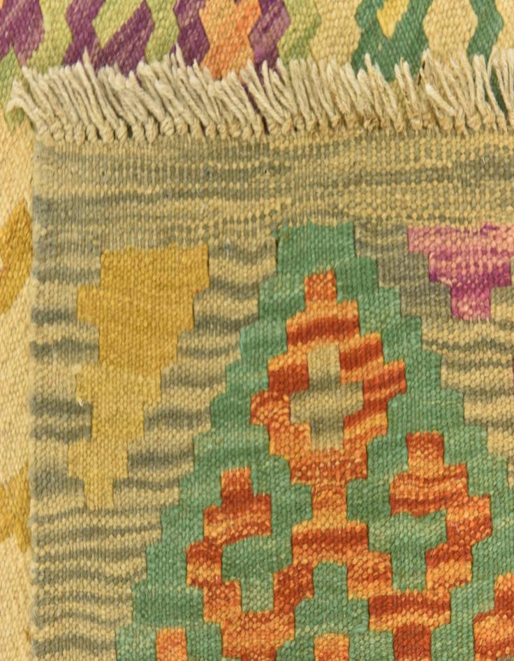 Detail image of  3' 4 x 5'  Hand Woven Kilim Maymana Wool Rug