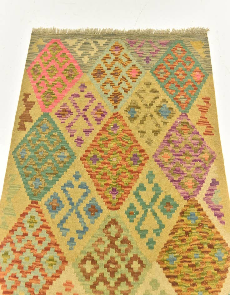 Detail image of  3' 4 x 5'  Hand Woven Kilim Maymana Wool Rug